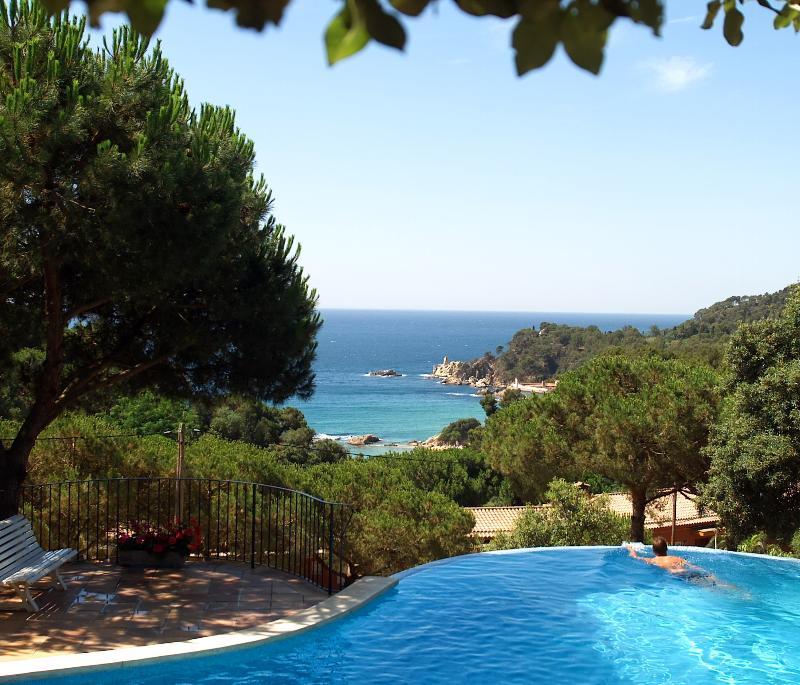 Albamar Apartaments Lloret de Mar Bagian luar foto